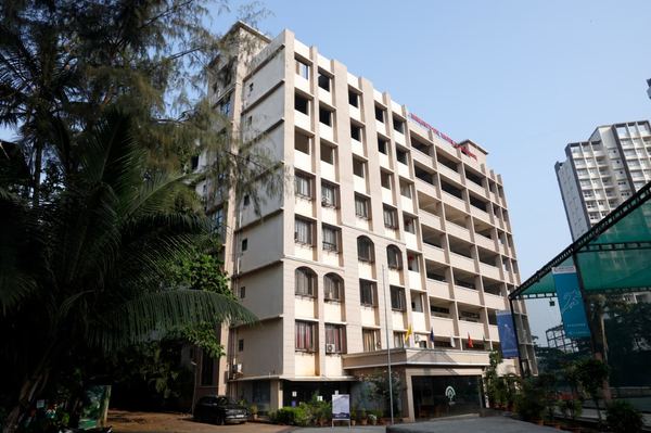 SSPM Educational Complex front view, Brighton World School building, Kalyan West
